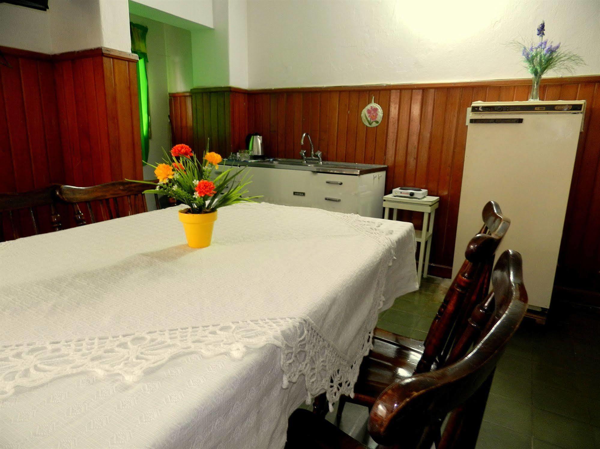 Hotel Colon Posadas Exterior photo